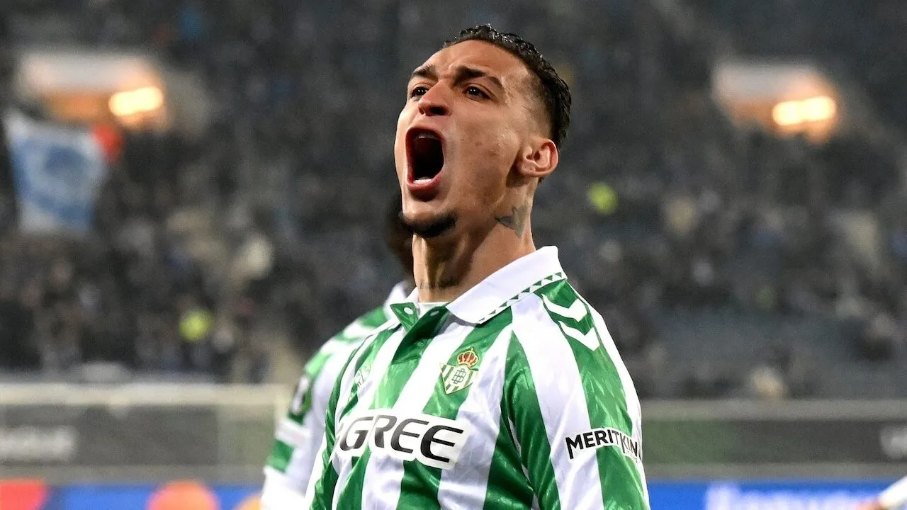 antony gia nhập real betis