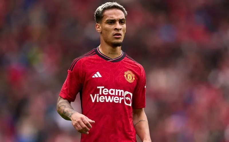 Những thách thức cho Benfica để có được Antony