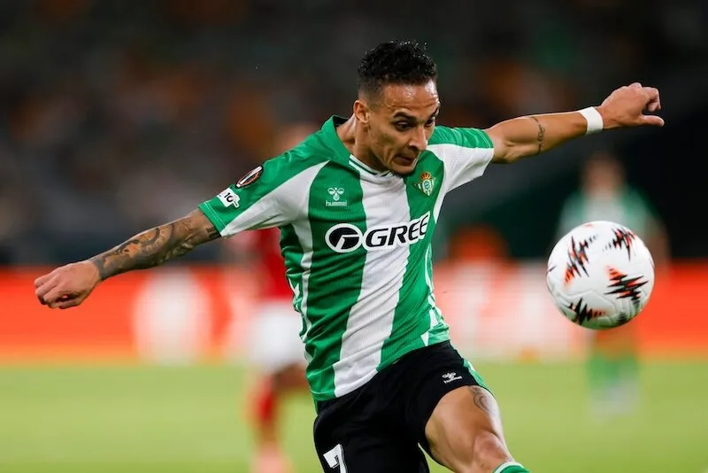 Antony tỏa sáng giúp Real Betis thoát thua ở Europa League